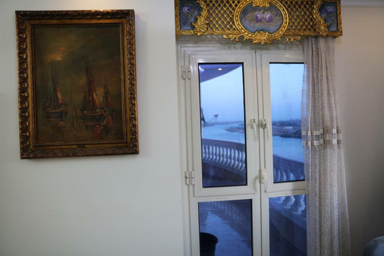 Maadi, Direct Nile River View From All Rooms Kairo Bagian luar foto