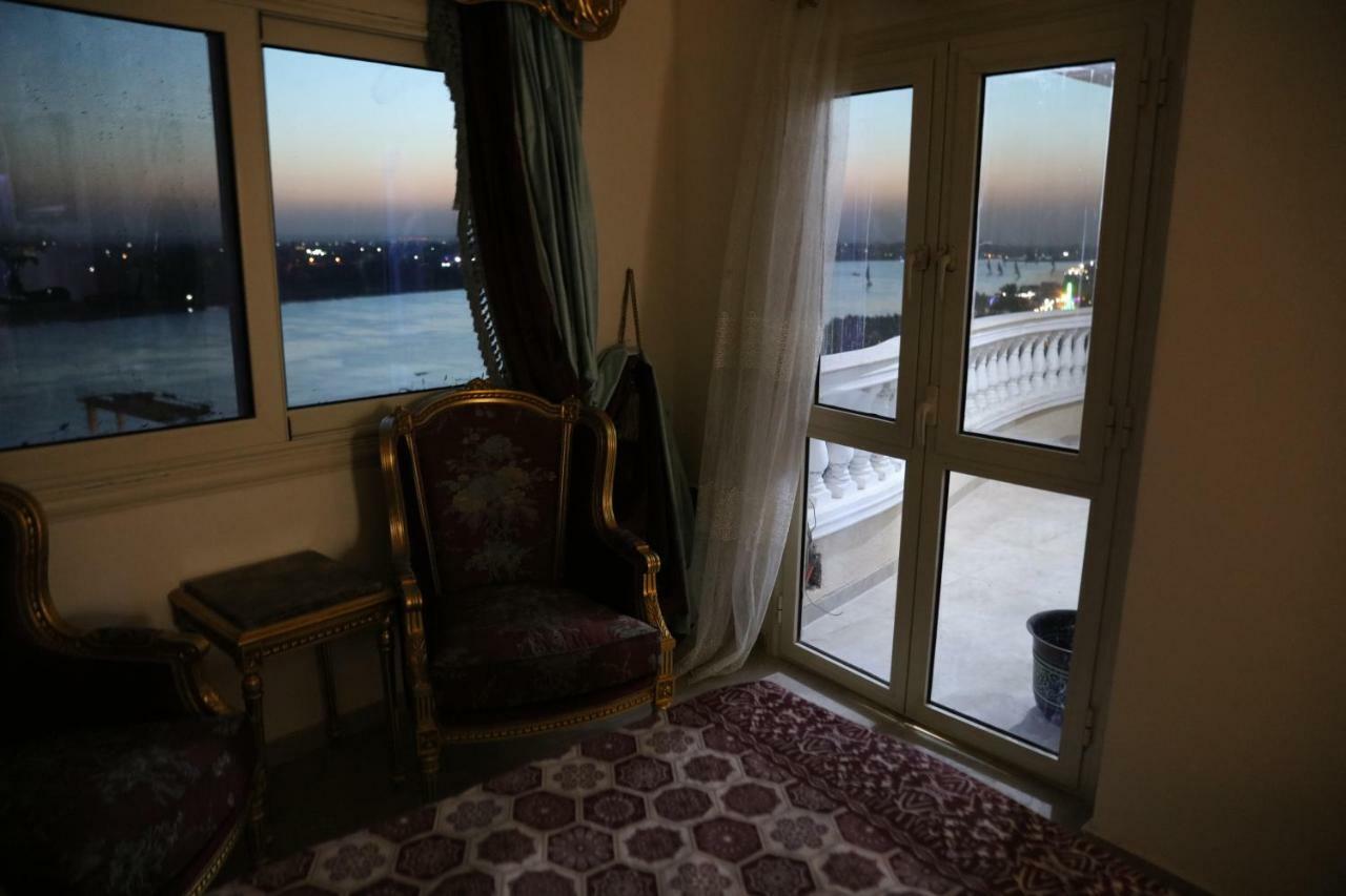 Maadi, Direct Nile River View From All Rooms Kairo Bagian luar foto
