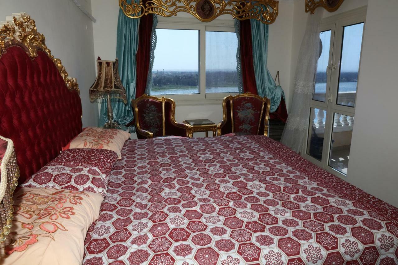 Maadi, Direct Nile River View From All Rooms Kairo Bagian luar foto